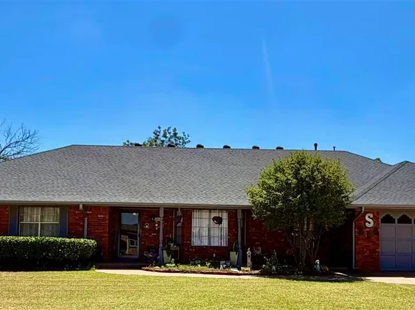 214 W Broadway Ave, Cashion, OK 73016