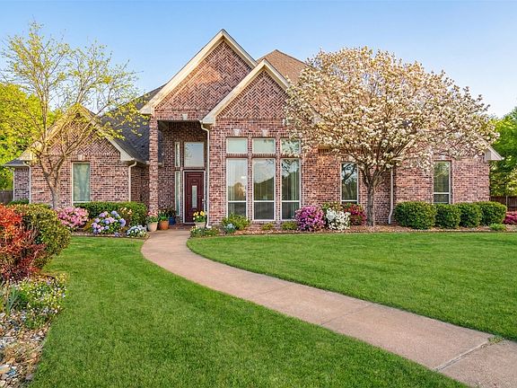 2nd image of 3655 Darnell Dr