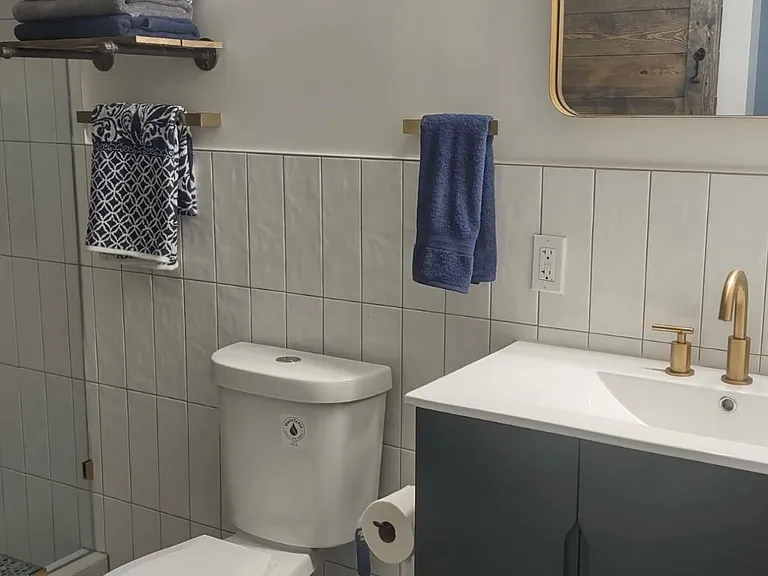 1243 N Washington St #307 — Photo 5