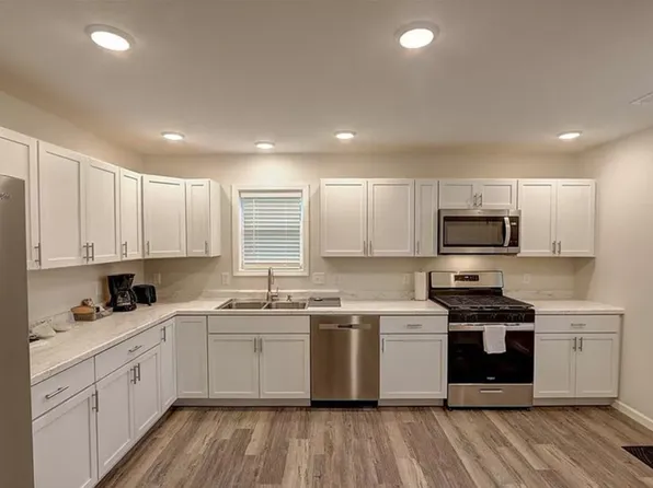 10008 Aspen Ln #2, Hayward, WI 54843