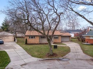 6723 Plainfield St, Dearborn Heights, MI 48127