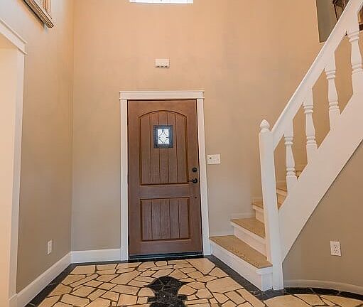 5th image of 23730 SE 105th Pl