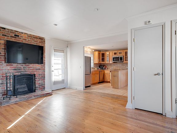 Bonus Room off of kitchen