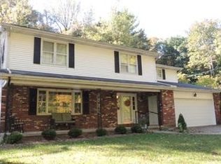 2 Cable Ln, Athens, OH 45701