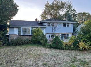 7 Nassau Ave, West Deptford, NJ 08096
