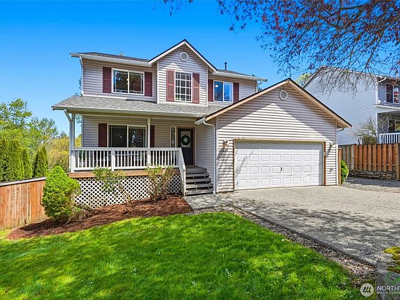 2nd image of 1625 114th Drive SE