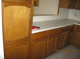 17127 Wax Rd #B, Greenwell Springs, LA 70739