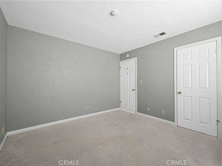 2110 Rockefeller Ln #2 — Photo 8