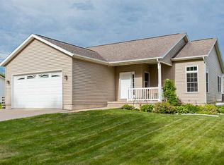 711 Orange St, Tipton, IA 52772
