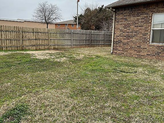 4th image of 8513 W Kelly Sue Dr
