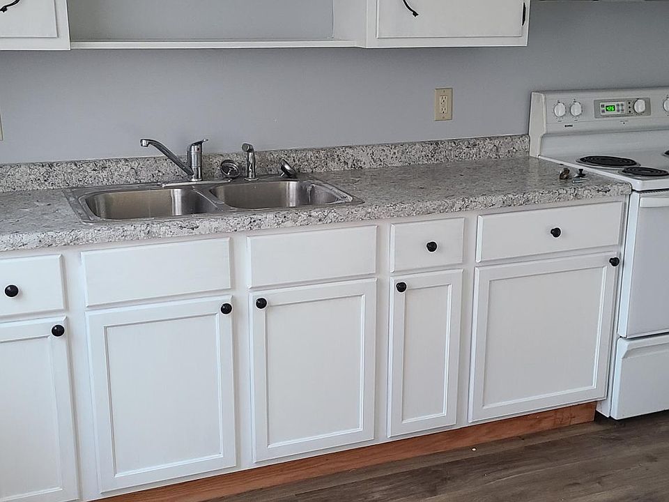 312 Wisconsin Ave, Centuria, WI 54824 Zillow