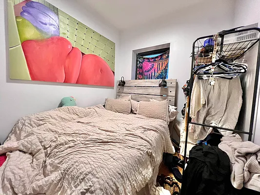 Rented by ERNY LLC | media 9