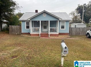 408 11th St N, Clanton, AL 35045