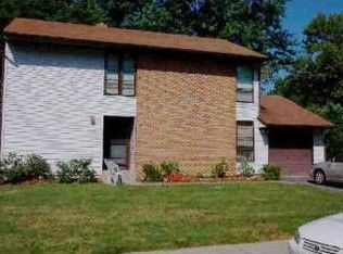 19 Pennington Rd, East Windsor, NJ 08520