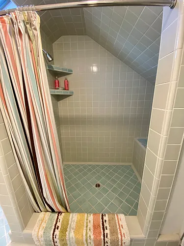 302 Otis St #A Photo 1