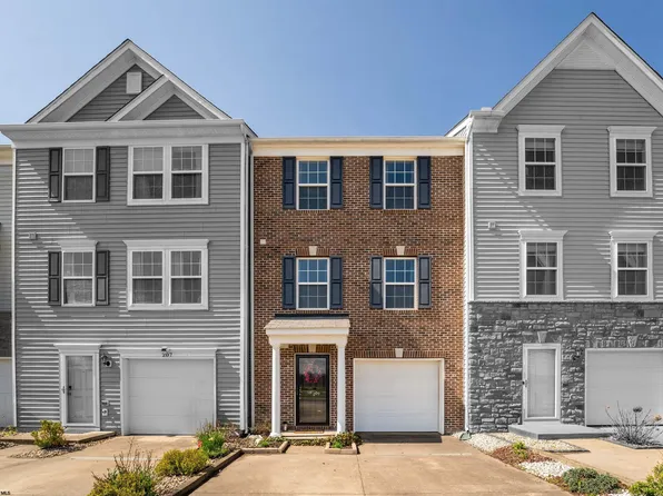 209 Birds Eye View Dr, Morgantown, WV 26501