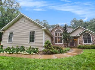 8971 Flowerwood Dr, Battle Creek, MI 49014