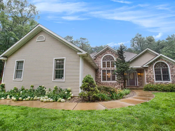 8971 Flowerwood Dr, Battle Creek, MI 49014