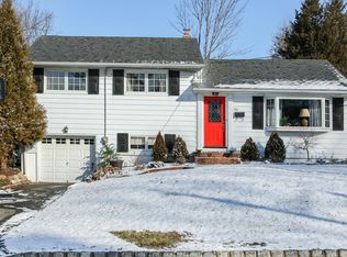60 Westland Rd, Cedar Grove, NJ 07009