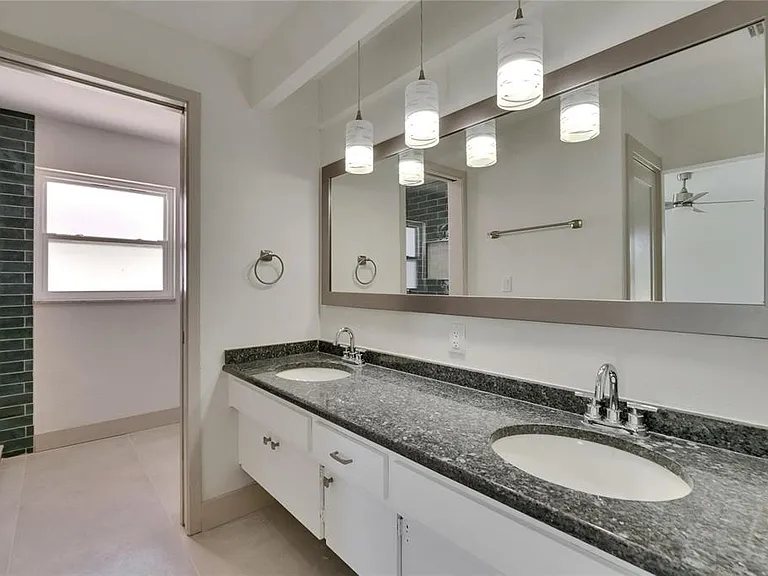 1492 Sea Gull Dr S — Photo 7