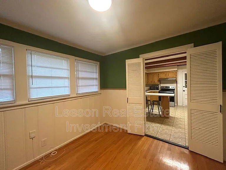 223 Justin Ave — Photo 8