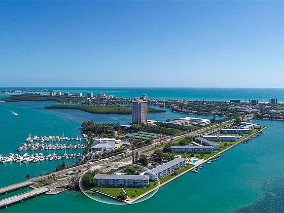 2nd image of 777 John Ringling Blvd #1