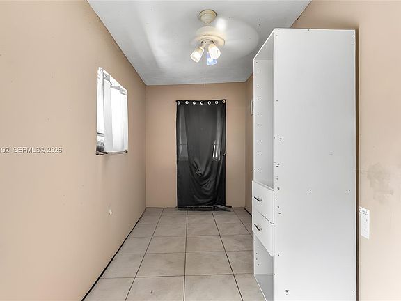 4th image of 2180 NW 30th St