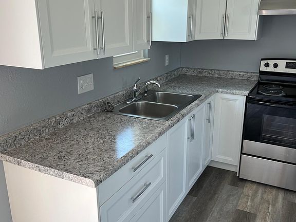 4th image of 1504 Alger St #1504