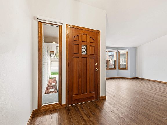 5th image of 6615 W Limelight Dr