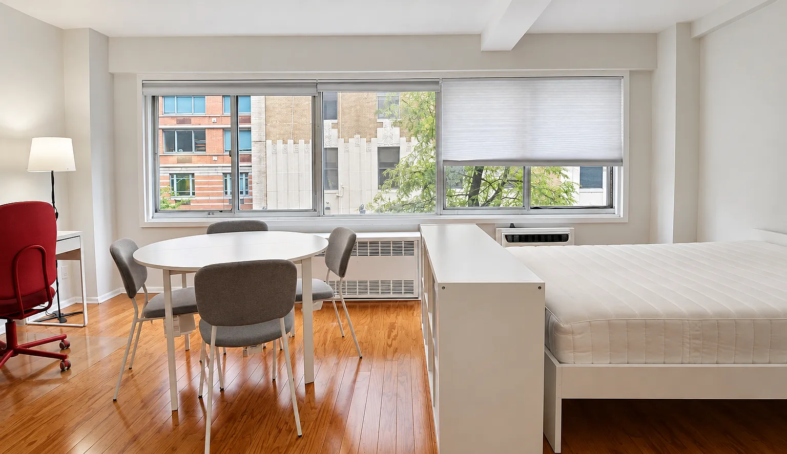 240 East 55th Street — Photo 2