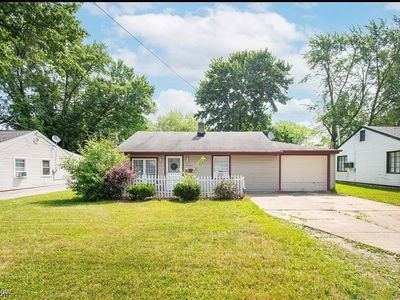 7387 Oregon Trl, Youngstown, OH, 44512
