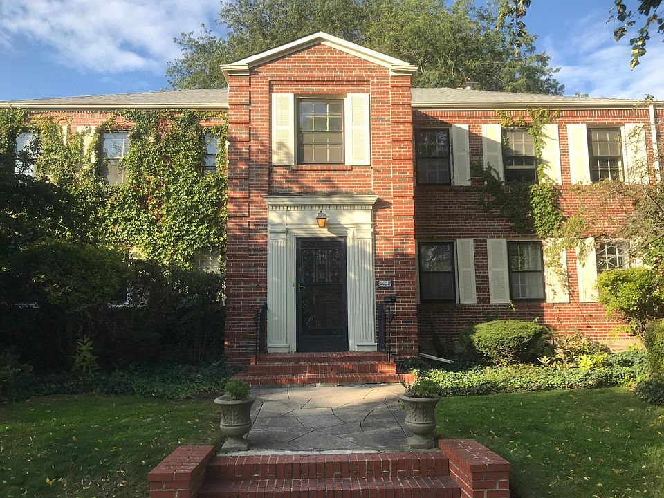 1st image of 2604 W Jarvis Ave #2604