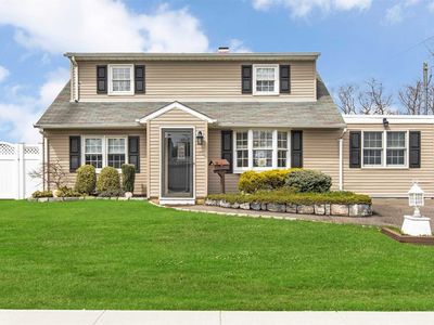 171 Arlyn Dr W, Massapequa, NY, 11758