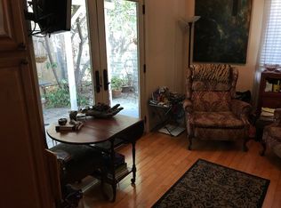 13856 Hamlin St, Valley Glen, CA 91401