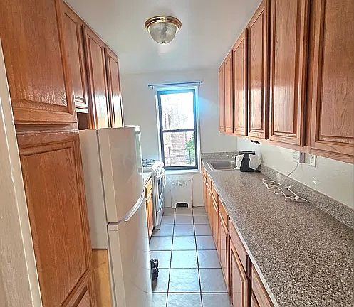 4th image of 34-44 88th St #2
