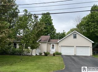 22 Sheldon St, Randolph, NY 14772