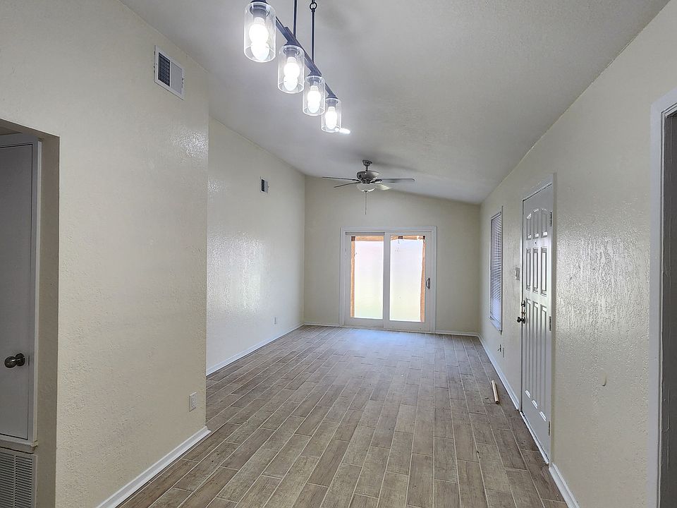 1st image of 2107 Old West Pl #B