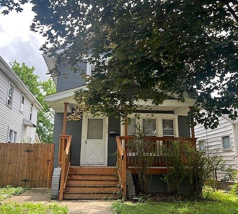 2nd image of 623 E Markison Ave