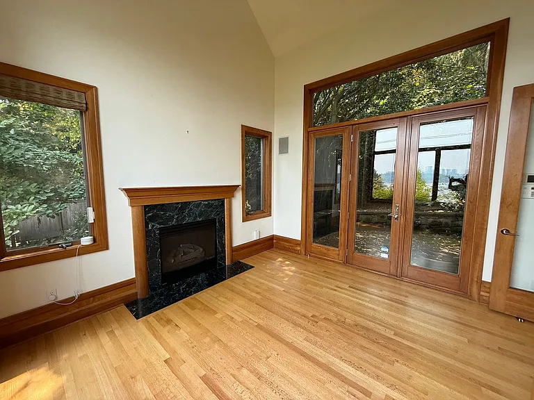 7275 N Mercer Way — Photo 31