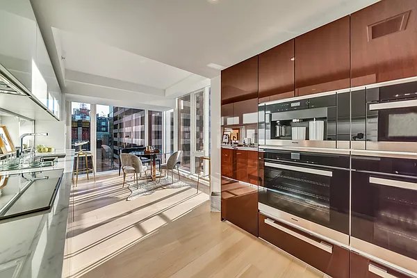 Sold by Compass | media 10