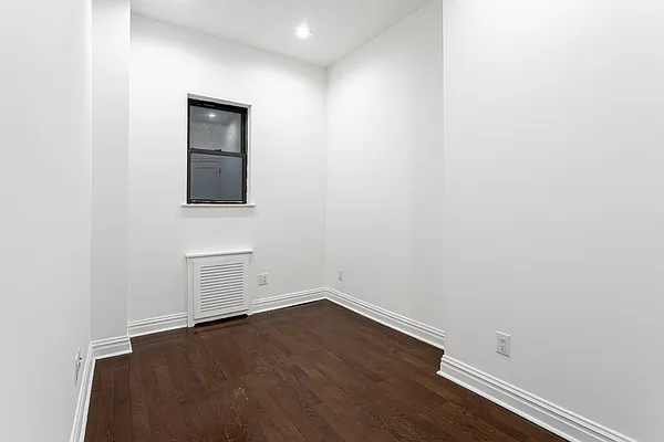 Rented by Platinum Properties | media 18