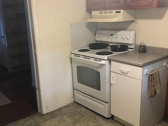 4th image of 75 Barnes Ave
