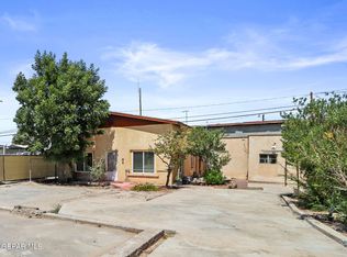 121 E Main St, Fabens, TX 79838