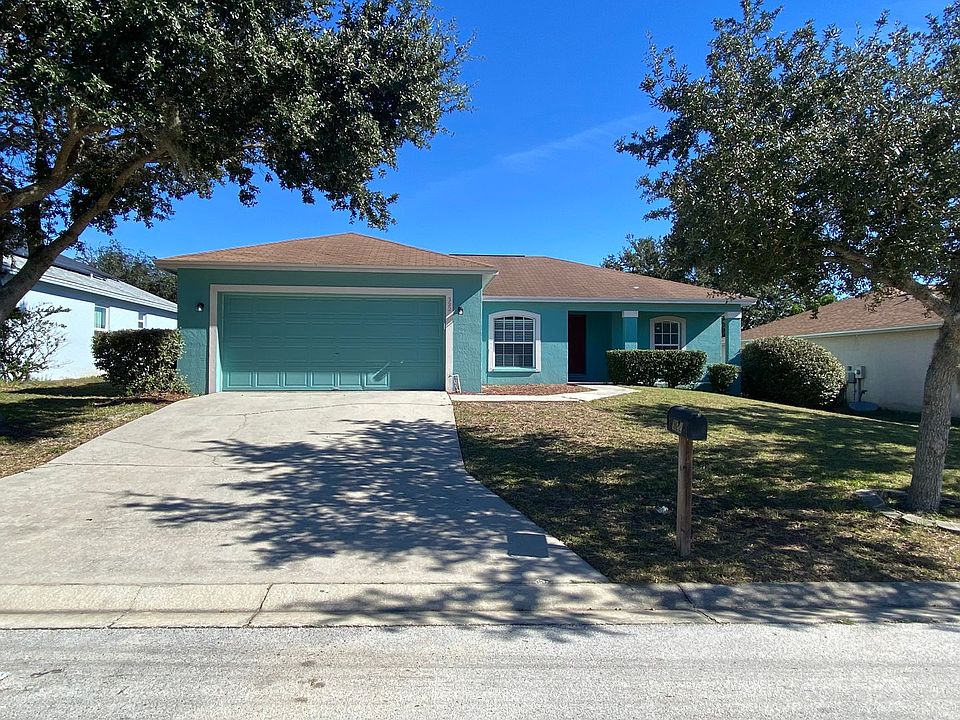 1st image of 322 Sierra Cir