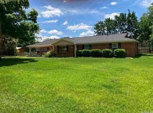 1607 Pinecroft St, Benton, AR 72019