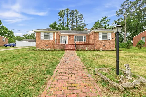 525 James Ave Photo 1