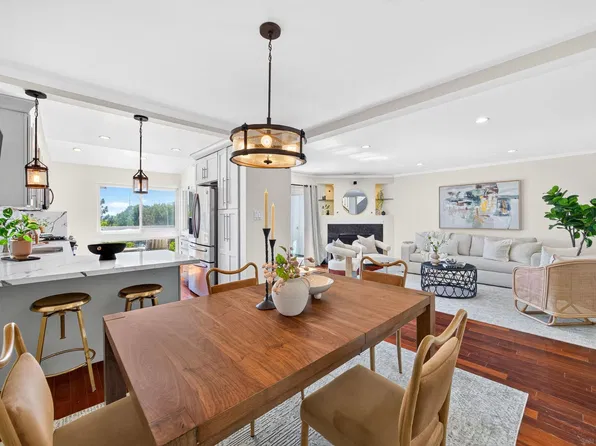 1410 Camino Lujan, San Diego, CA 92111