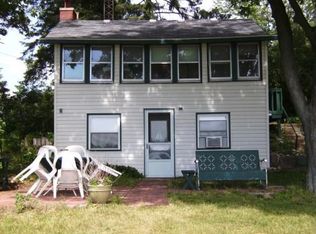 92964 County Road 690, Dowagiac, MI 49047