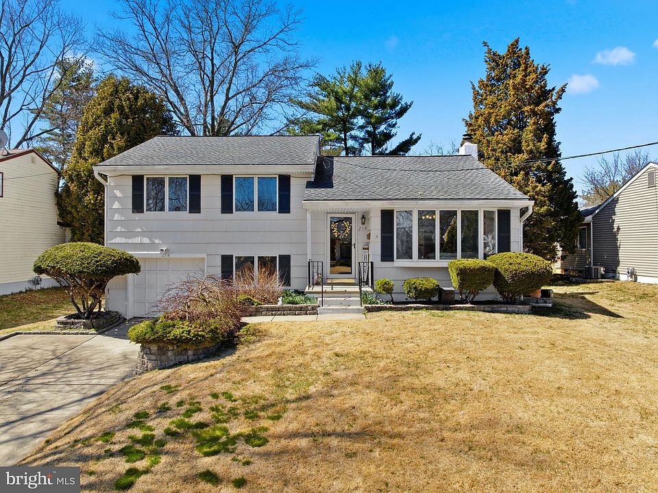 1st image of 218 Maine Ave
