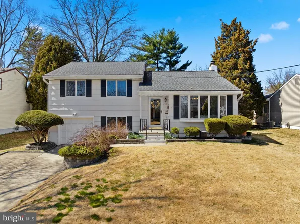 218 Maine Ave, Cherry Hill, NJ 08002